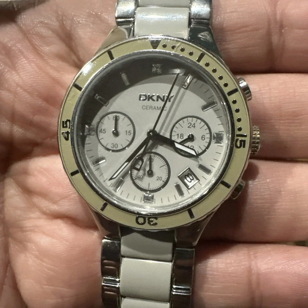 *RUNNING DKNY CERAMIC CHRONOGRAPH GREY/SILVER WOMENS STEEL WATCH 111204 - 37.5mm